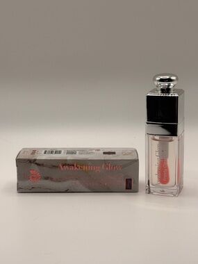 La Prestige Paris Awakening Glow Lip Oil